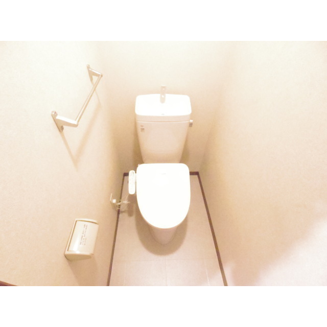 ベルクラント高田のトイレ写真