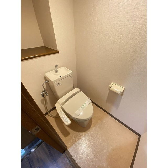 東北新幹線 郡山駅 徒歩14分 7階建 築22年のトイレ写真