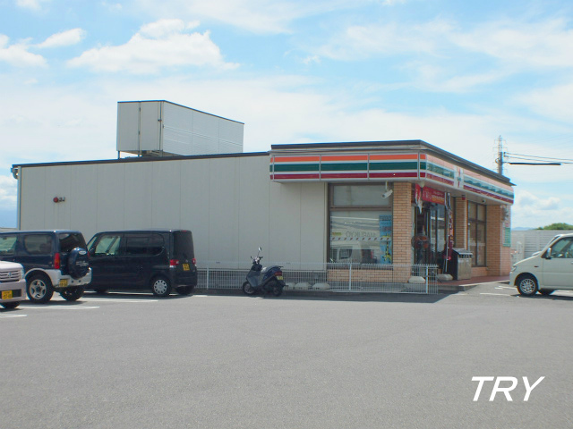 コンビニ　セブンイレブン葛城勝根店（コンビニ）まで243m