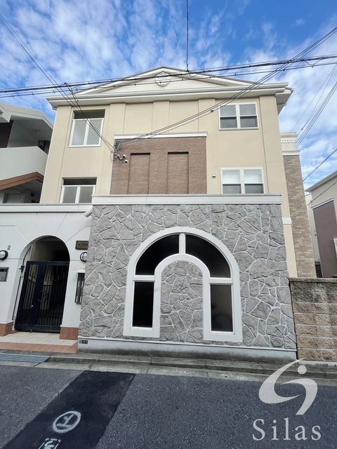 地下鉄長堀鶴見緑地線 蒲生四丁目駅 徒歩5分 3階建 築18年の外観写真