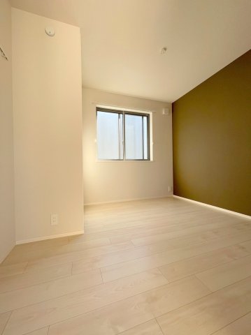 その他部屋・スペース　★明るいフローリングの角部屋です★