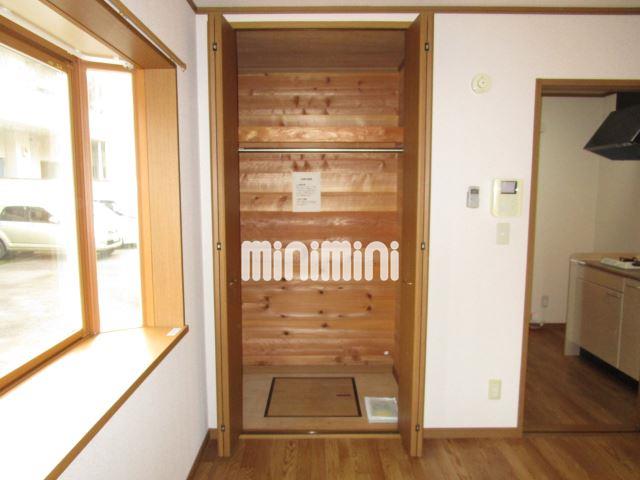 収納　広めの収納が嬉しいですね