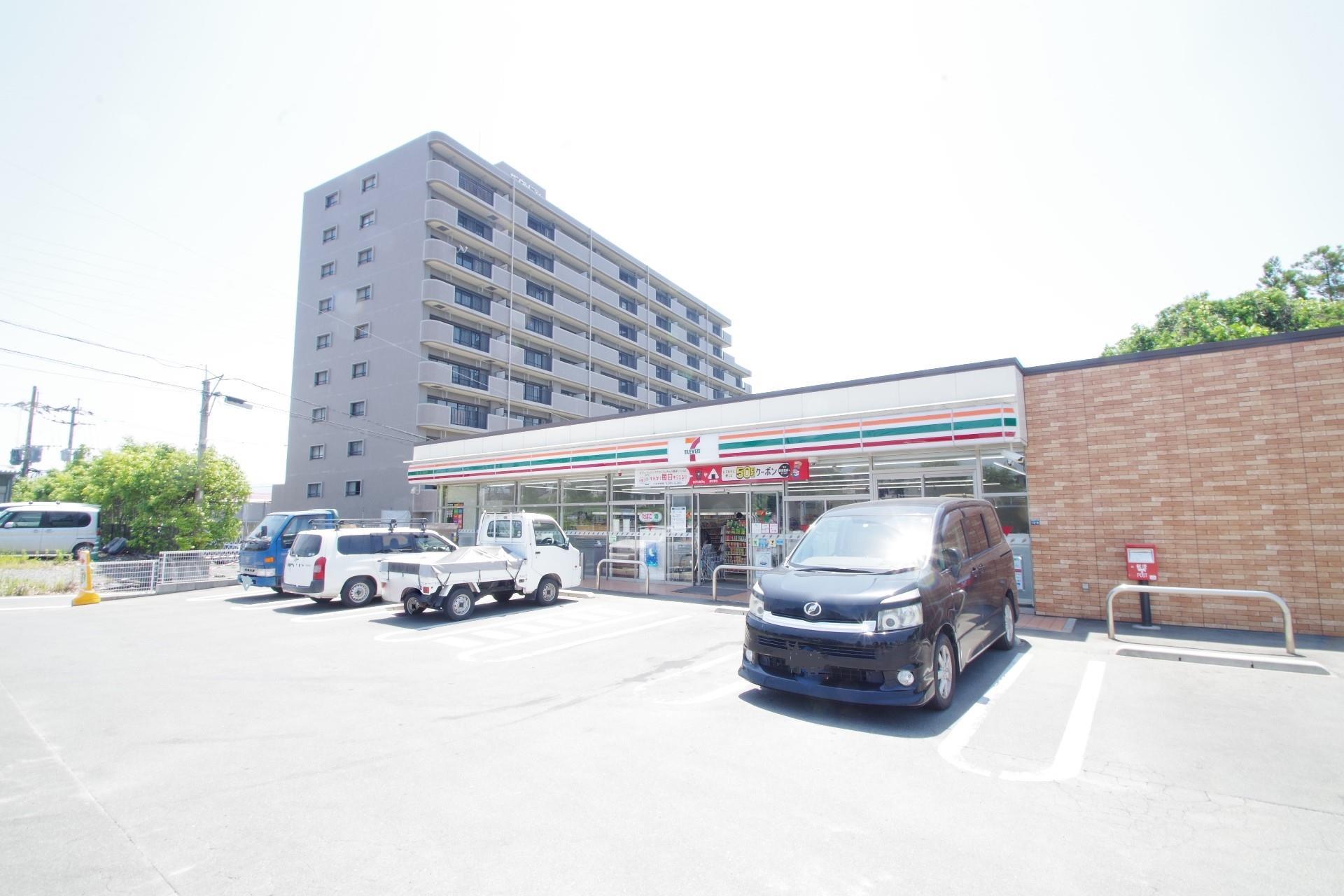 コンビニ　セブンイレブン熊本小楠公園前店（コンビニ）まで283m