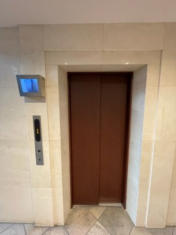 アドバンス大阪ドーム前の内装写真