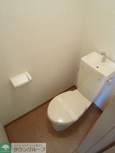 クレドールIIのトイレ写真