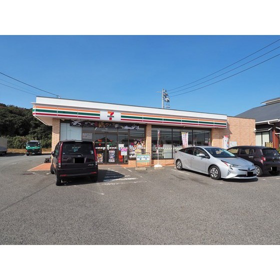 コンビニ　セブンイレブン下関王司店（コンビニ）まで430m