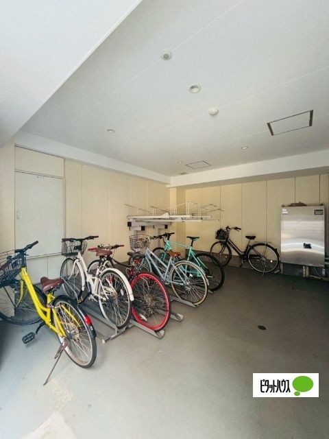 駐車場　駐輪場