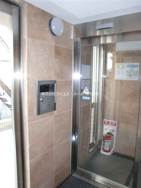 ＪＲ中央線 高円寺駅 徒歩10分 3階建 築22年の外観写真