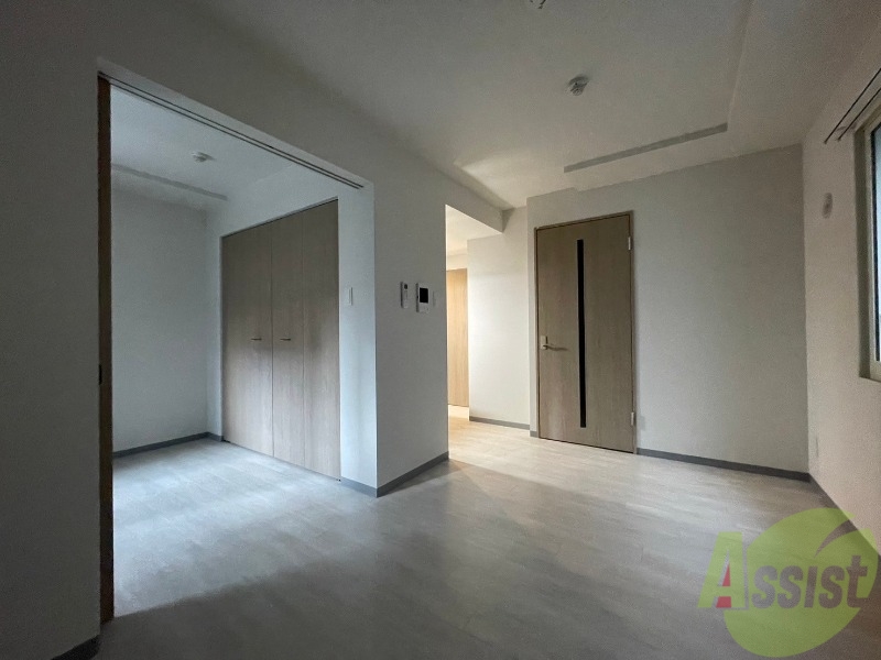 居室・リビング　広くてキレイなお部屋が広がっていて、充実した生活が送れそう。