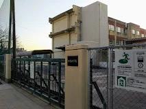 中学校　名古屋市立北陵中学校（中学校）まで265m