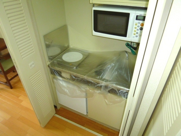 キッチン　1口IHコンロで火を使わず、料理初心者の方にもおすすめです！