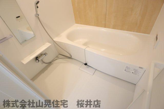 アストラル ファインIの風呂写真