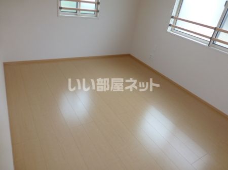 小田急江ノ島線 六会日大前駅 徒歩15分 2階建 築13年の内装写真