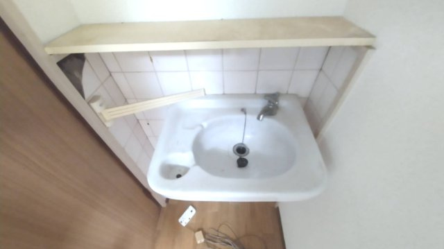洗面設備　使いやすい洗面台です