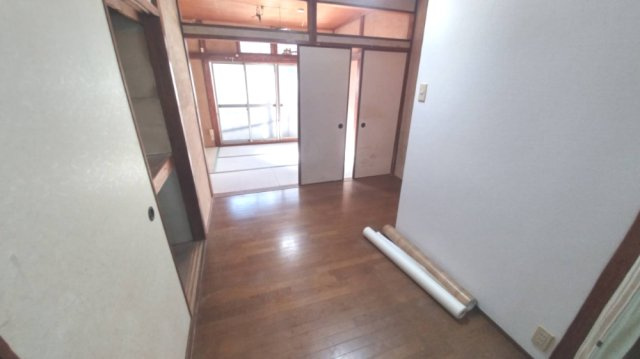 居室・リビング　居間です