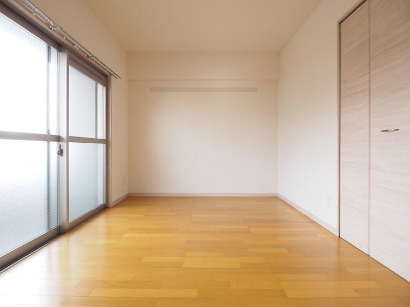 その他部屋・スペース　開口部の明るいお部屋です