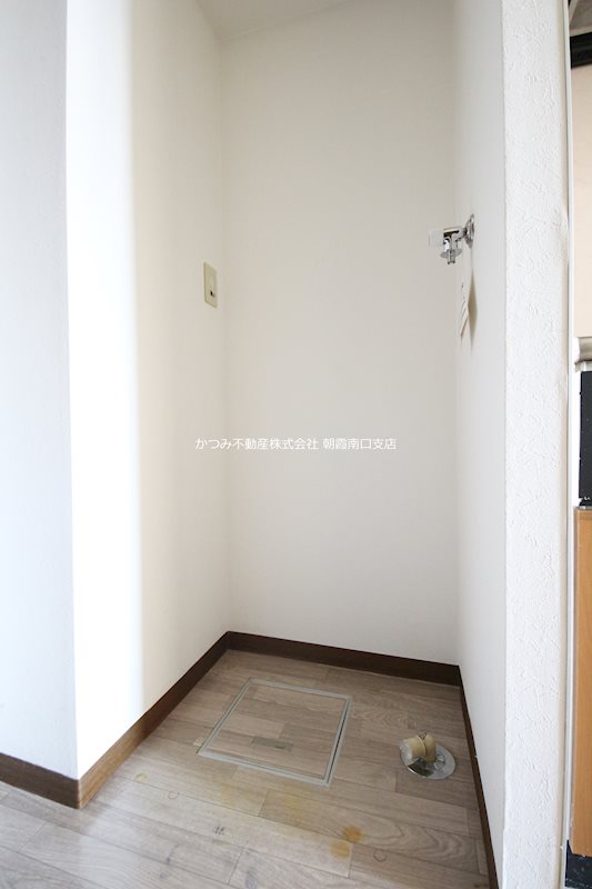 洗面設備　同物件別号室参考写真