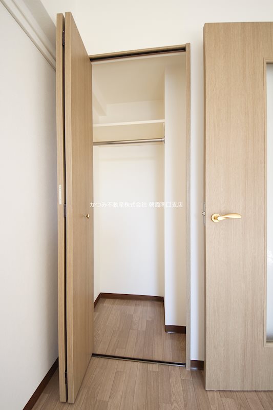 収納　同物件別号室参考写真