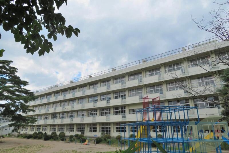 小学校　仙台市立向山小学校（小学校）まで1438m