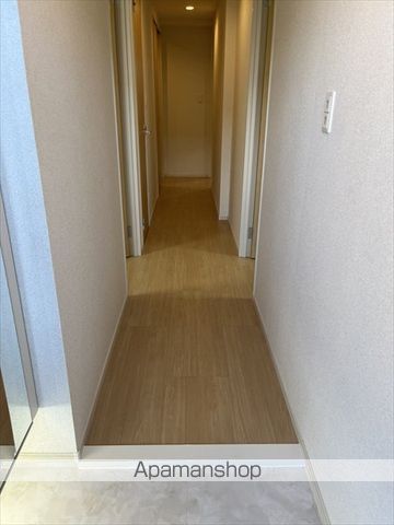 ＪＲ紀勢本線 紀三井寺駅 徒歩14分 6階建 築5年の玄関写真