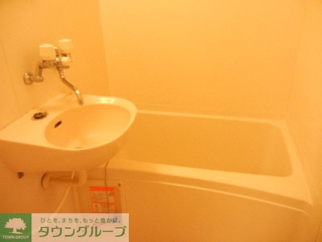 レオパレスドルチェの風呂写真