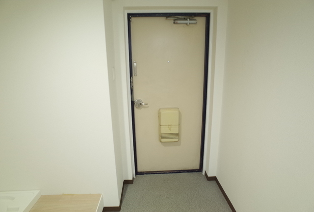 CRASIS苦楽園プラザの玄関写真