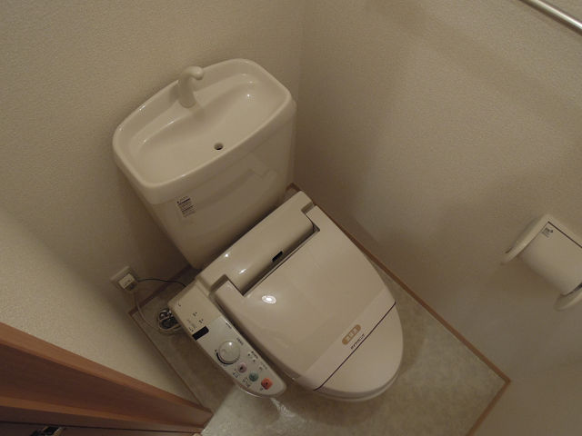 レフィナードカルチェのトイレ写真