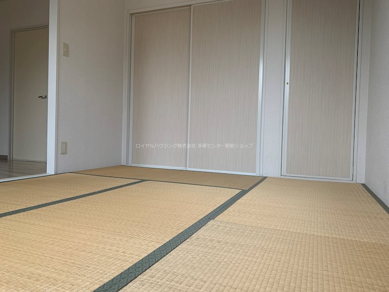 その他　和室６帖も押入付きです♪