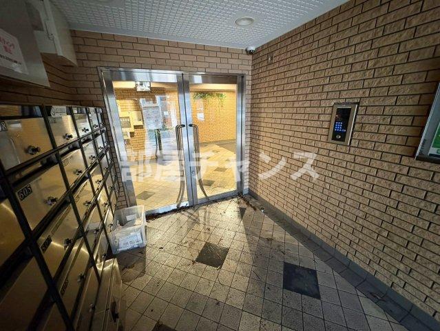 地下鉄桜通線 高岳駅 徒歩3分 8階建 築30年の外観写真