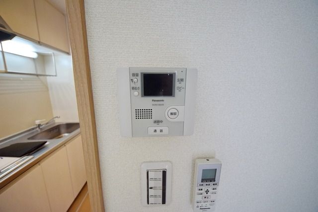 セキュリティ　★ＴＶモニター付きインターホンで安心です★※別部屋参照