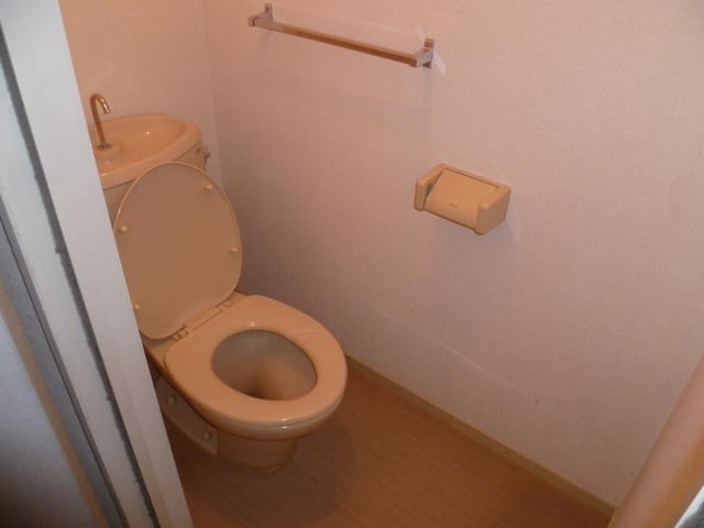 グリーンパルク都府楼B棟のトイレ写真