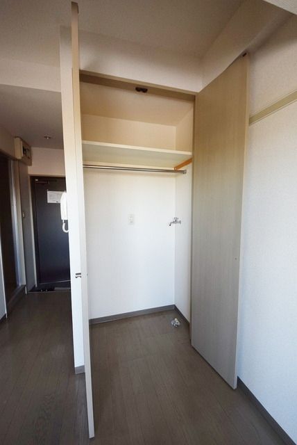 その他設備　★洗濯機置けますし、収納できます★
