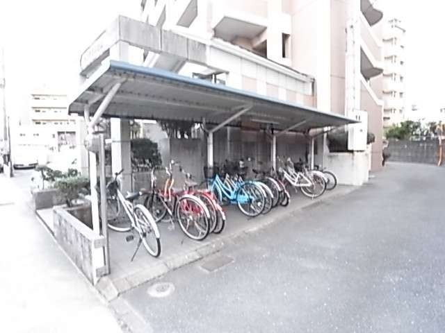 駐車場　駐輪場