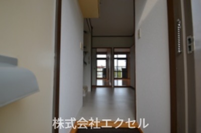 玄関　シューズボックスありです