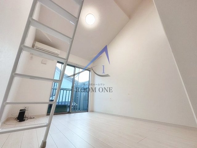 居室・リビング　洋室のお部屋です。