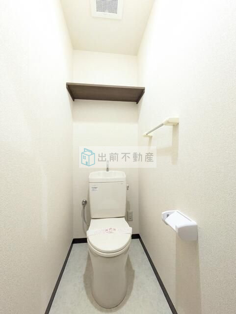 東武東上線 上板橋駅 徒歩7分 7階建 築29年のトイレ写真