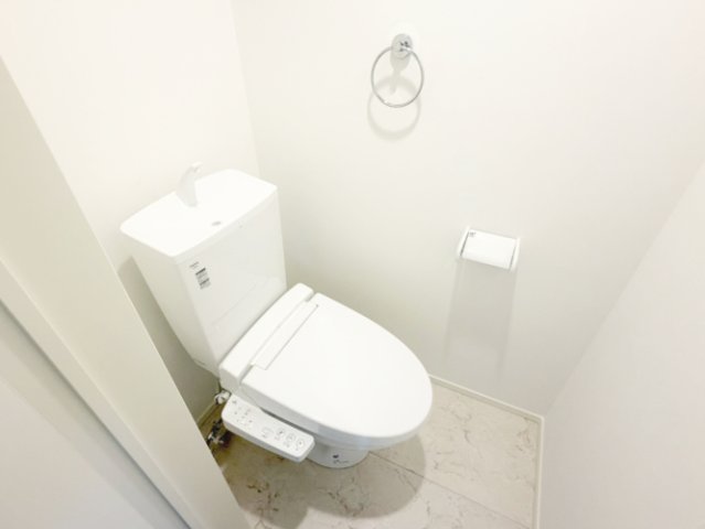 サンライズ津田沼IVのトイレ写真