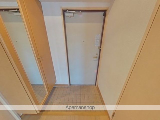 アーバンコート本荘の玄関写真