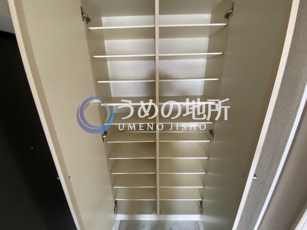 その他　靴箱
