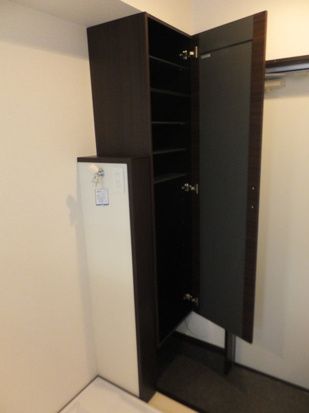 その他部屋・スペース　靴もたっぷり収納できるシューズボックス☆