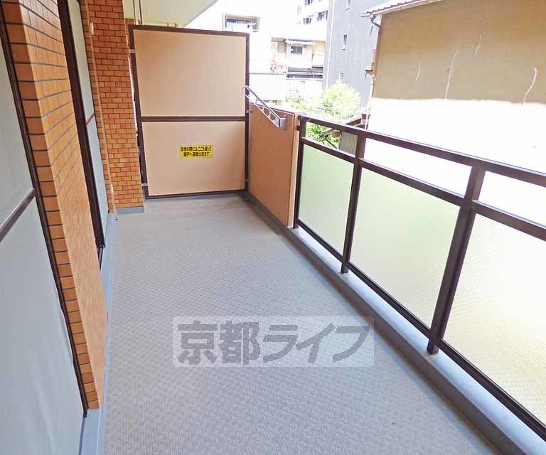 バルコニー　広いバルコニーです。