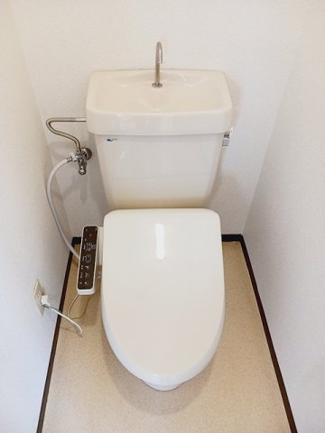トイレ　ゆったりとした空間のトイレです