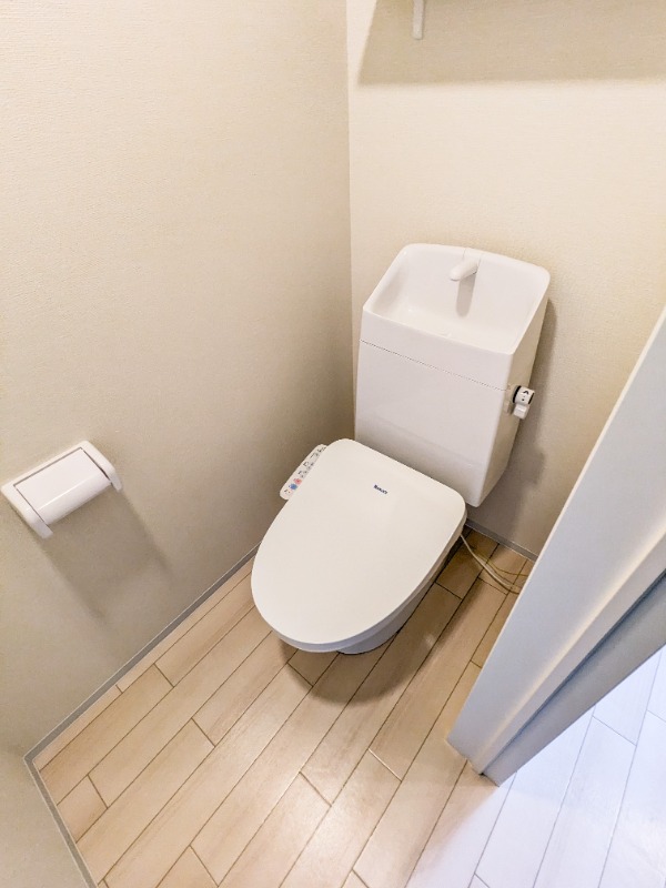 トイレ　図面と現状に相違がある場合には現状を優先