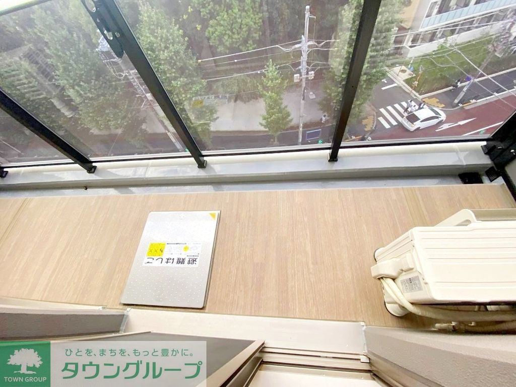 バルコニー　内見の予約先はタウンハウジング新中野店になります★★