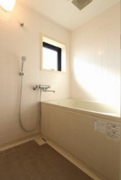 バス・シャワールーム　バス※別部屋参考写真
