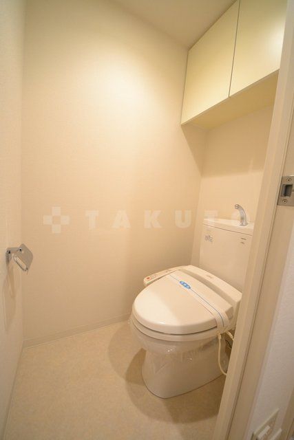 アパートメンツ江坂のトイレ写真