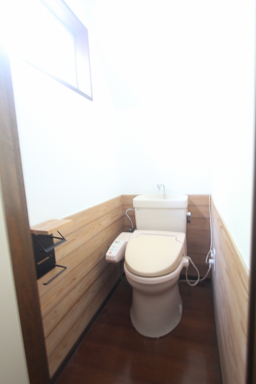 飯能市長沢のトイレ写真