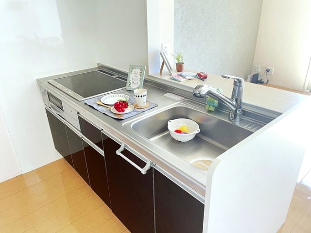 ヴェルコート B棟のキッチン写真