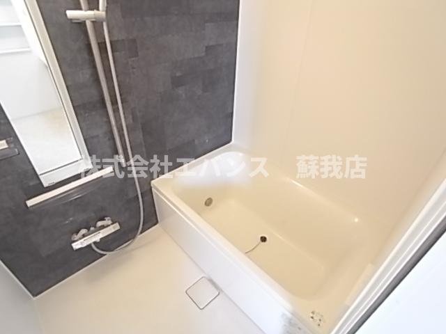 バス・シャワールーム　きれいなお風呂です