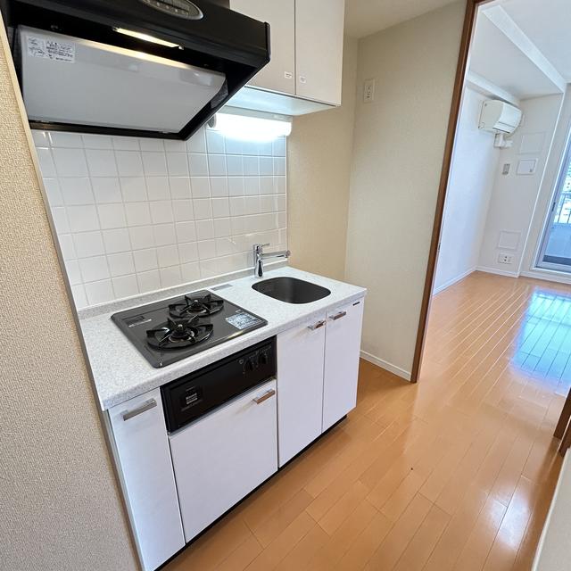 都営大江戸線 森下駅 徒歩5分 14階建 築16年のキッチン写真